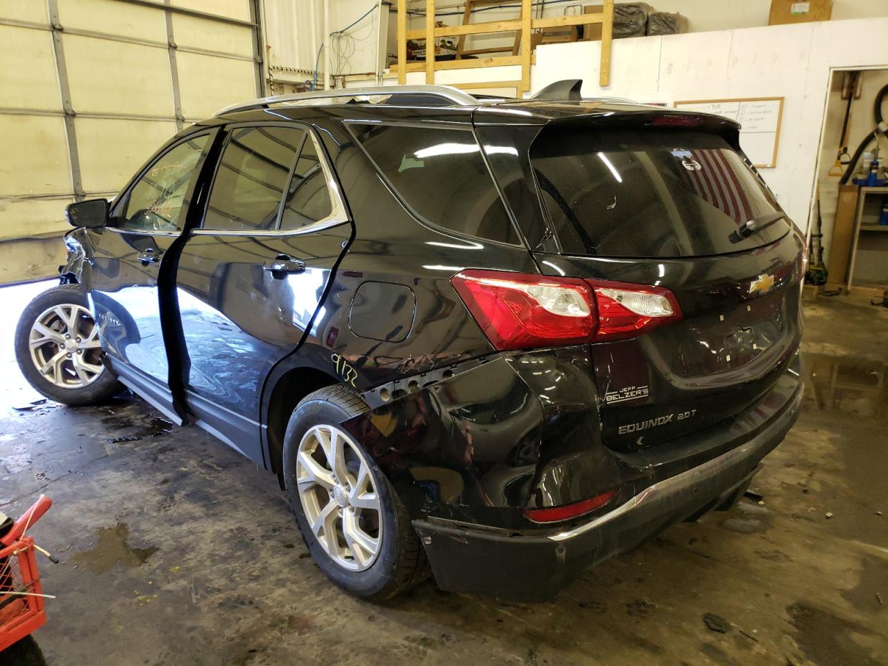 Photo 3 from auction – 2018 CHEVROLET EQUINOX LT with VIN 3GNAXTEX7JL340992