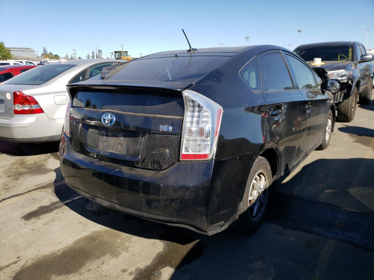 Photo 4 from auction – 2011 TOYOTA PRIUS with VIN JTDKN3DU0B0285746