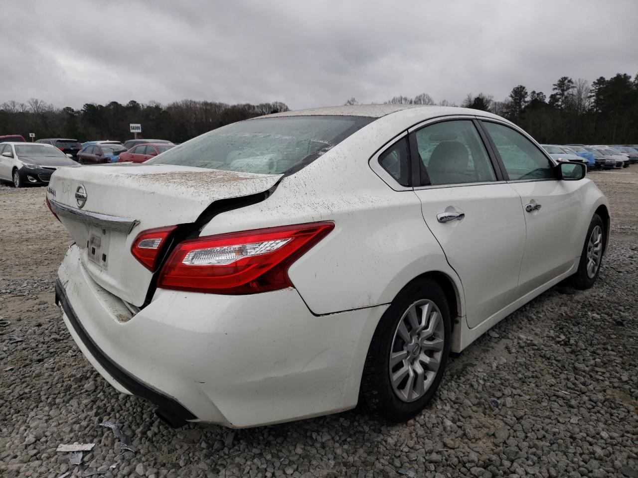 Photo 4 from auction – 2016 NISSAN ALTIMA 2.5 with VIN 1N4AL3AP3GC228808