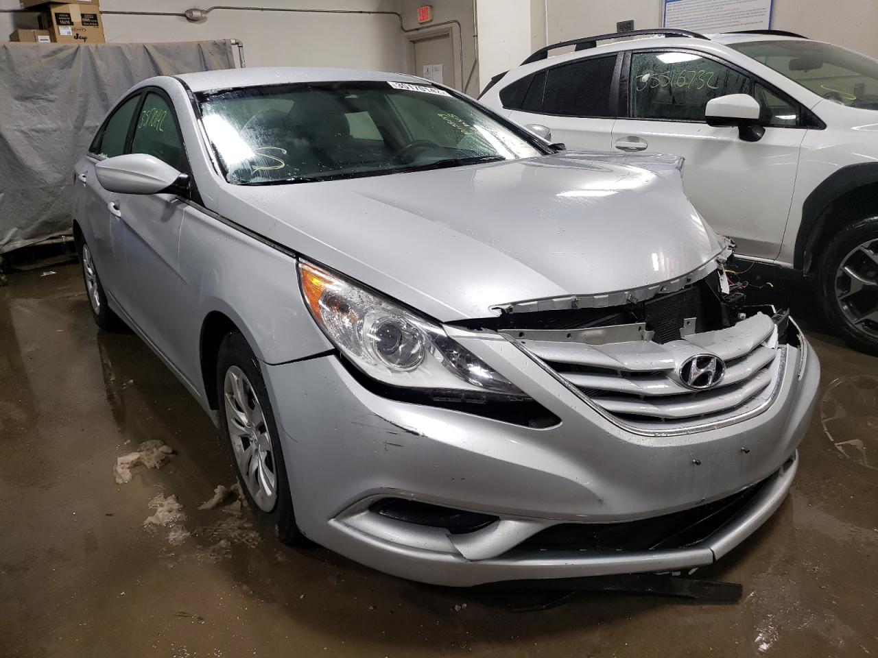HYUNDAI SONATA GLS 2011 with VIN 5NPEB4AC6BH233385 - Photo from auction