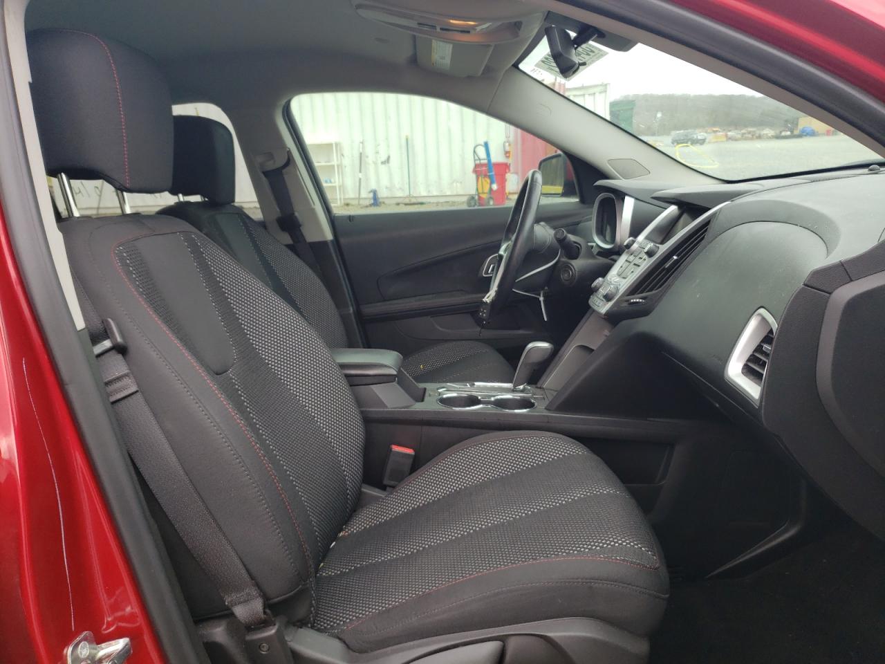 Photo 5 from auction – 2015 CHEVROLET EQUINOX LT with VIN 2GNALBEK2F1162508