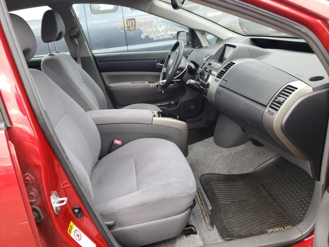 Photo 5 from auction – 2007 TOYOTA PRIUS with VIN JTDKB20UX77693078