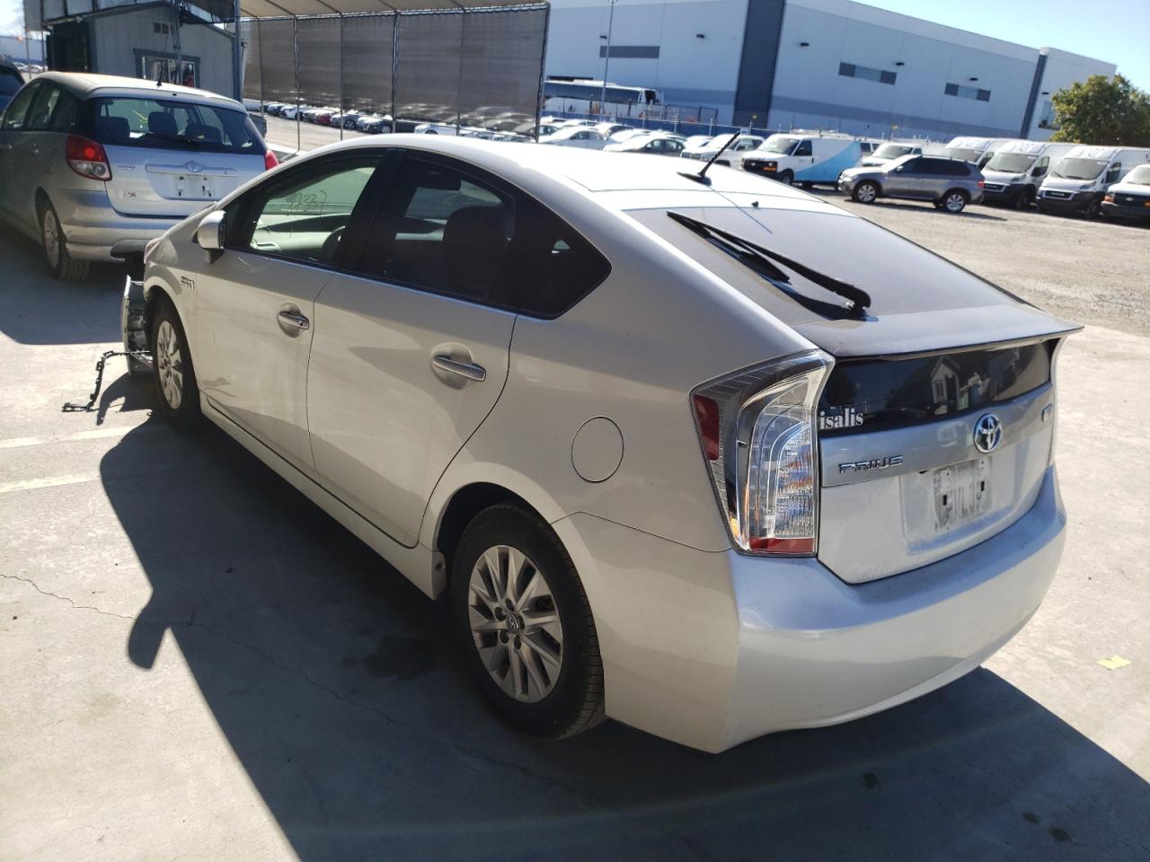 Photo 3 from auction – 2015 TOYOTA PRIUS PLUG with VIN JTDKN3DP8F3073207