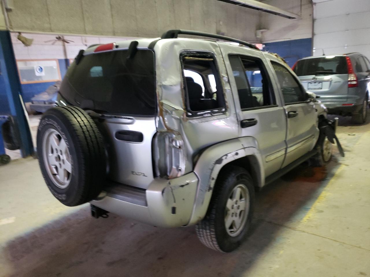 Photo 4 from auction – 2006 JEEP LIBERTY SP with VIN 1J4GL48K86W267633