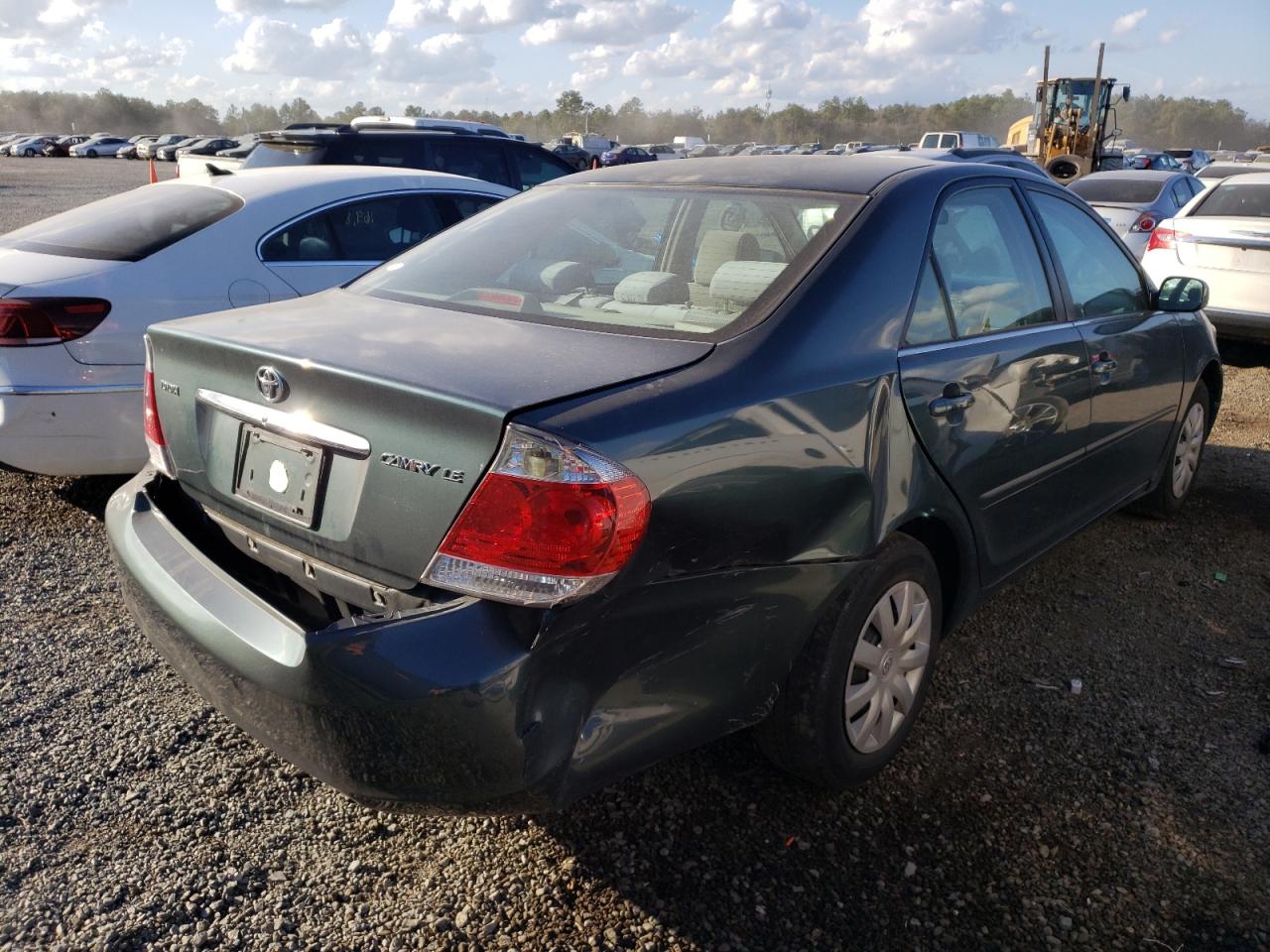 Photo 4 from auction – 2006 TOYOTA CAMRY LE with VIN 4T1BE32K76U129148