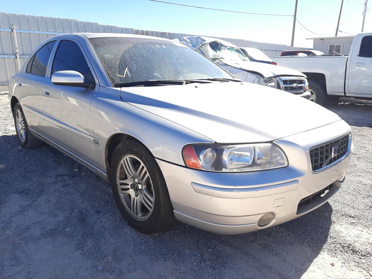 VOLVO S60 2.5T 2006 with VIN YV1RS592162533291 - Photo from auction