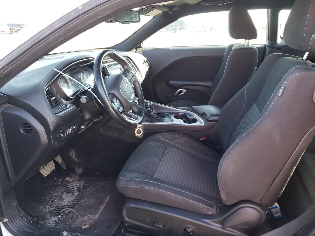 Photo 5 from auction – 2016 DODGE CHALLENGER with VIN 2C3CDZAG8GH183711