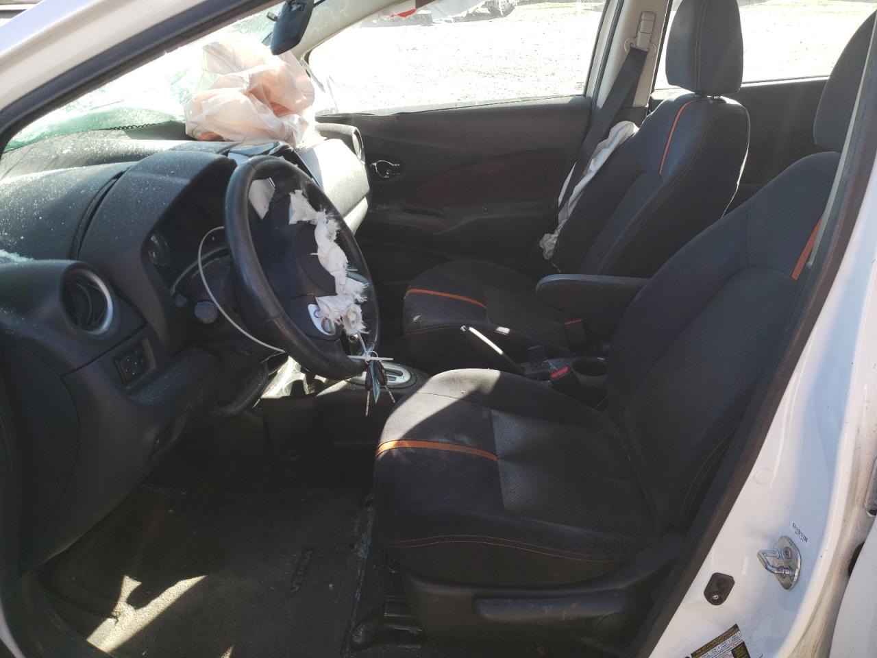 Photo 5 from auction – 2015 NISSAN VERSA NOTE with VIN 3N1CE2CP8FL434913