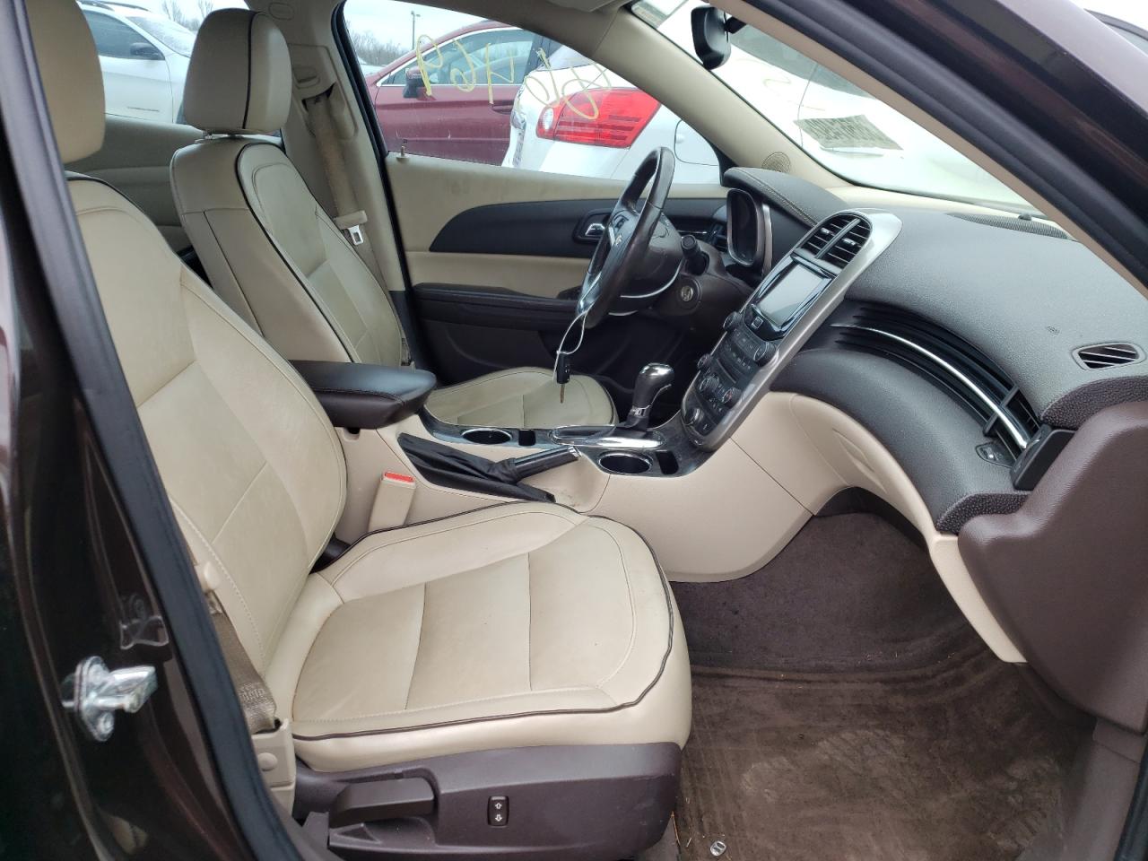 Photo 5 from auction – 2015 CHEVROLET MALIBU 2LT with VIN 1G11D5SL7FF186101