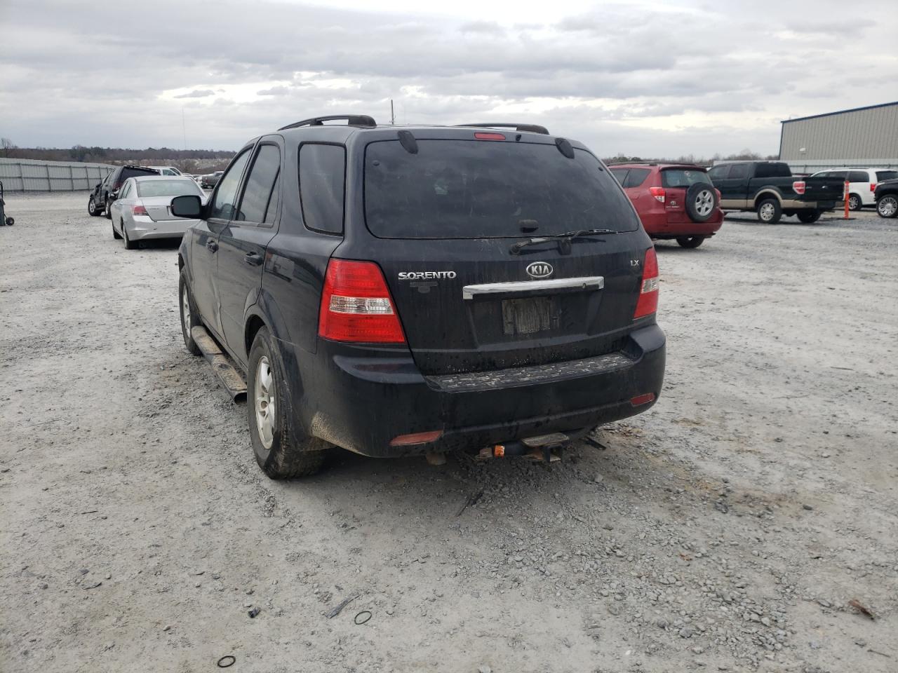 Photo 3 from auction – 2008 KIA SORENTO EX with VIN KNDJD735085799818
