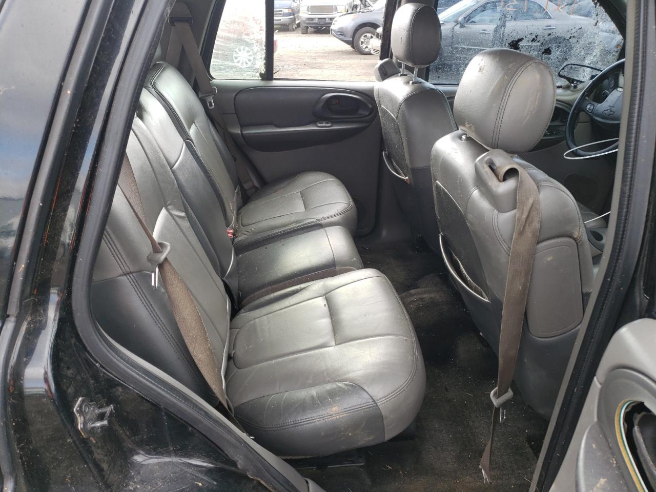 Photo 6 from auction – 2002 CHEVROLET TRAILBLAZE with VIN 1GNDT13S722489460