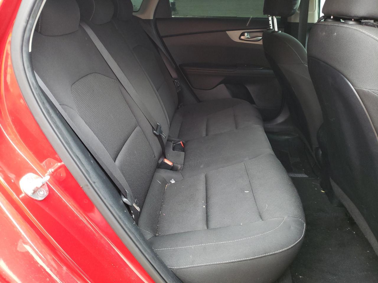 Photo 6 from auction – 2019 KIA FORTE FE with VIN 3KPF24AD7KE007907