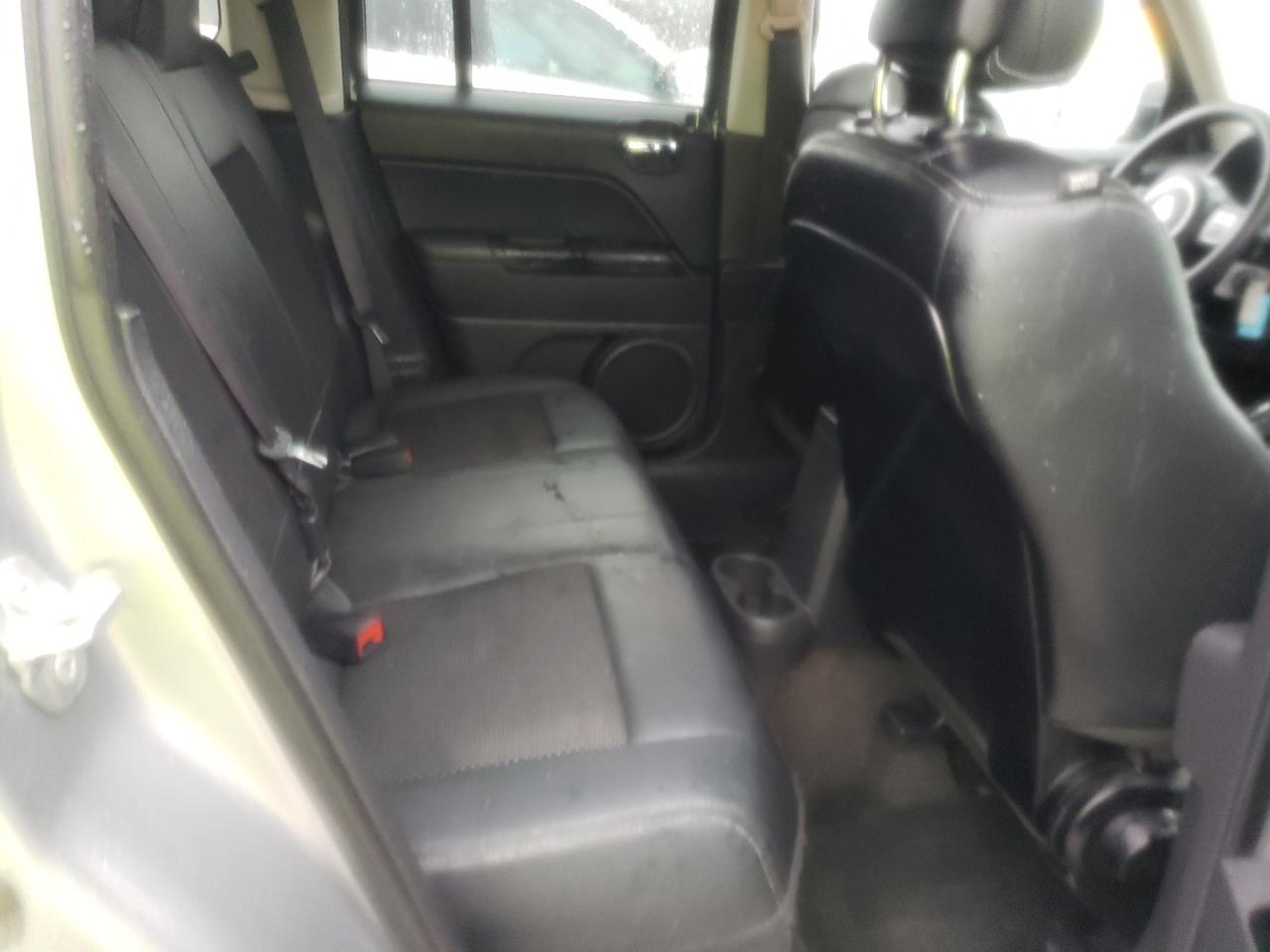 Photo 6 from auction – 2017 JEEP PATRIOT SP with VIN 1C4NJPBA0HD201001