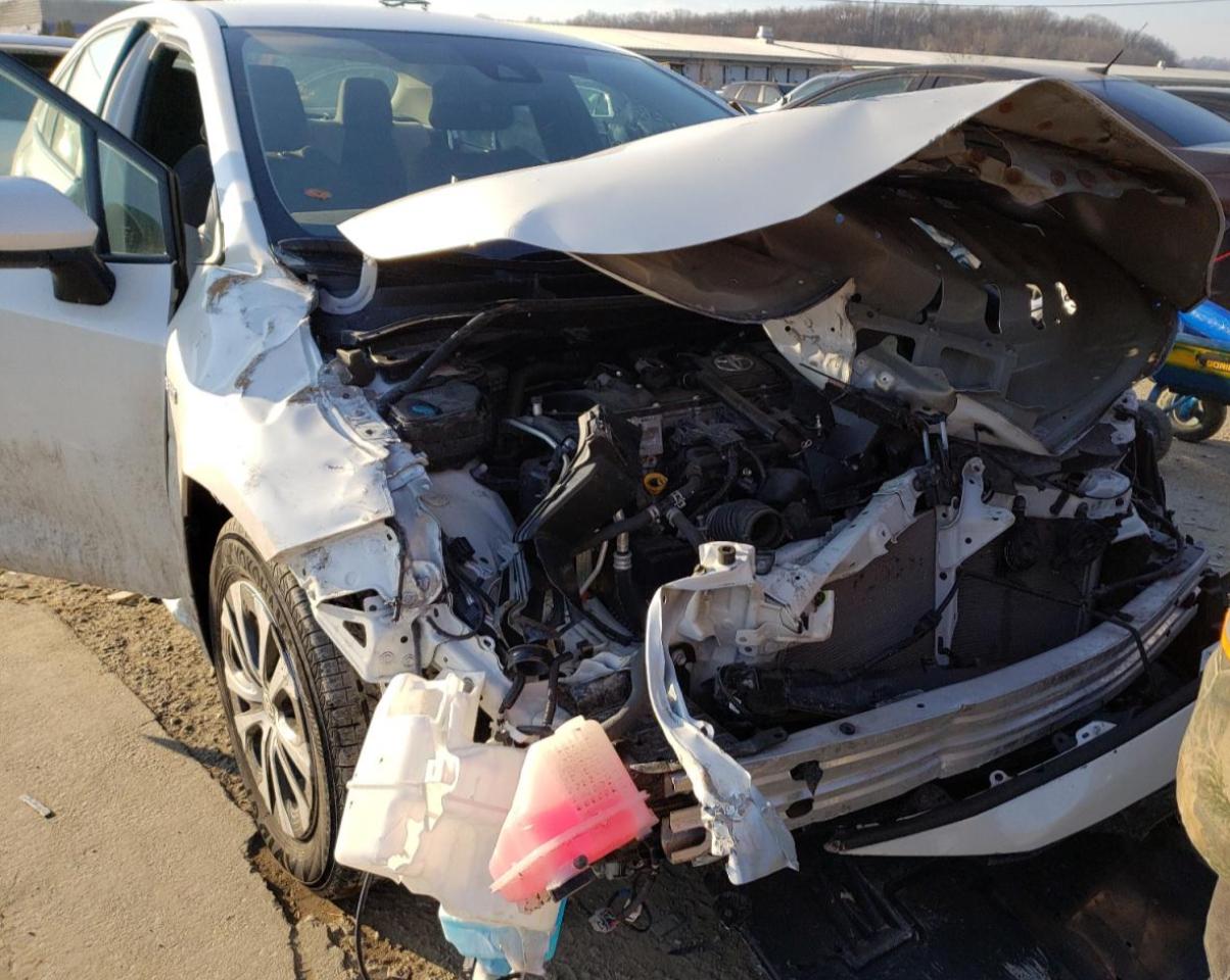 TOYOTA COROLLA LE 2020 with VIN JTDEBRBEXLJ002351 - Photo from auction