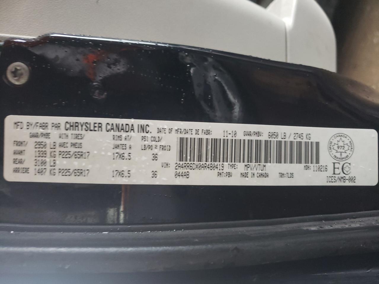 Photo 10 from auction – 2010 CHRYSLER TOWN & COU with VIN 2A4RR6DX0AR480419