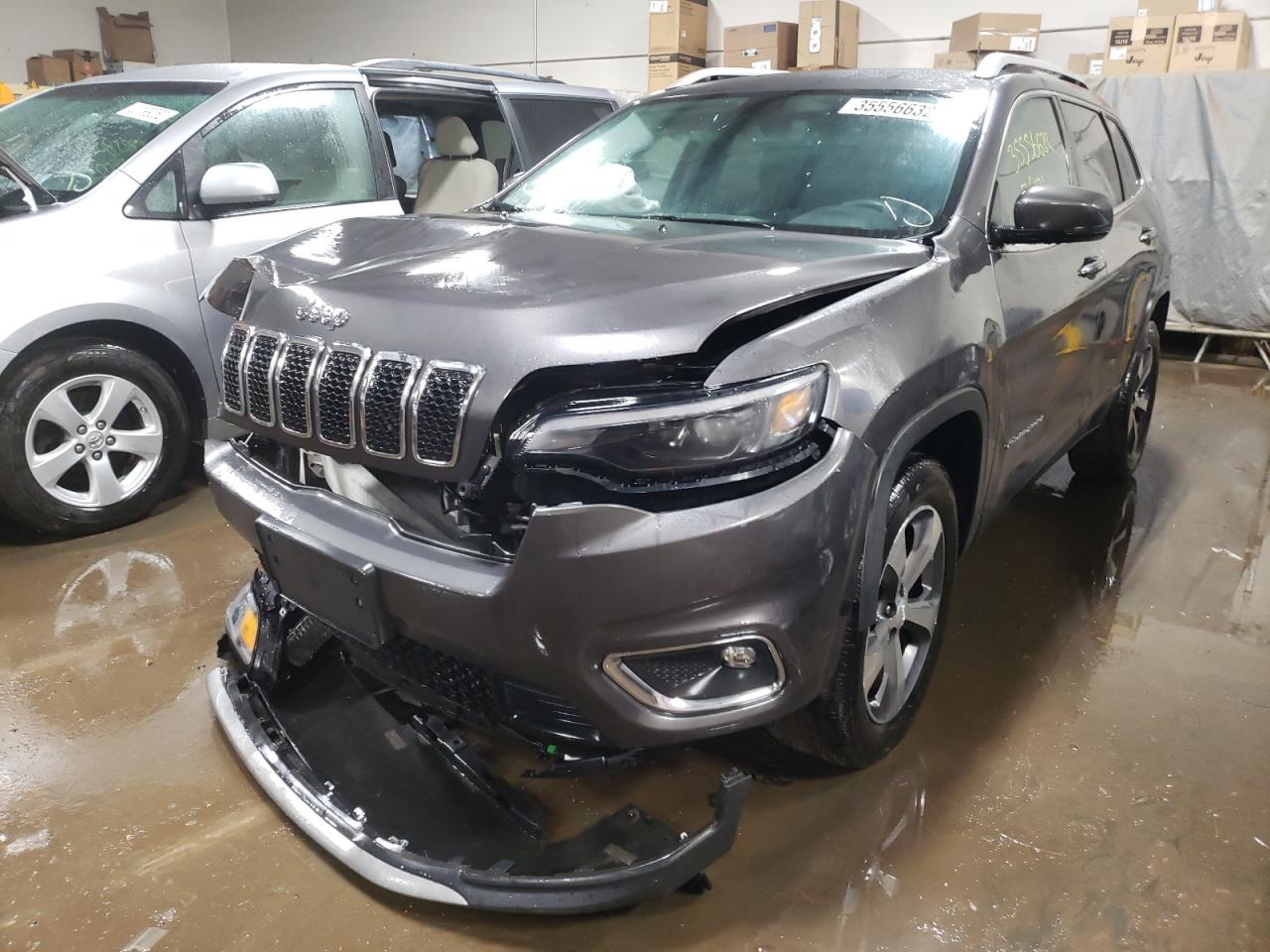 Photo 2 from auction – 2019 JEEP CHEROKEE L with VIN 1C4PJMDXXKD239223