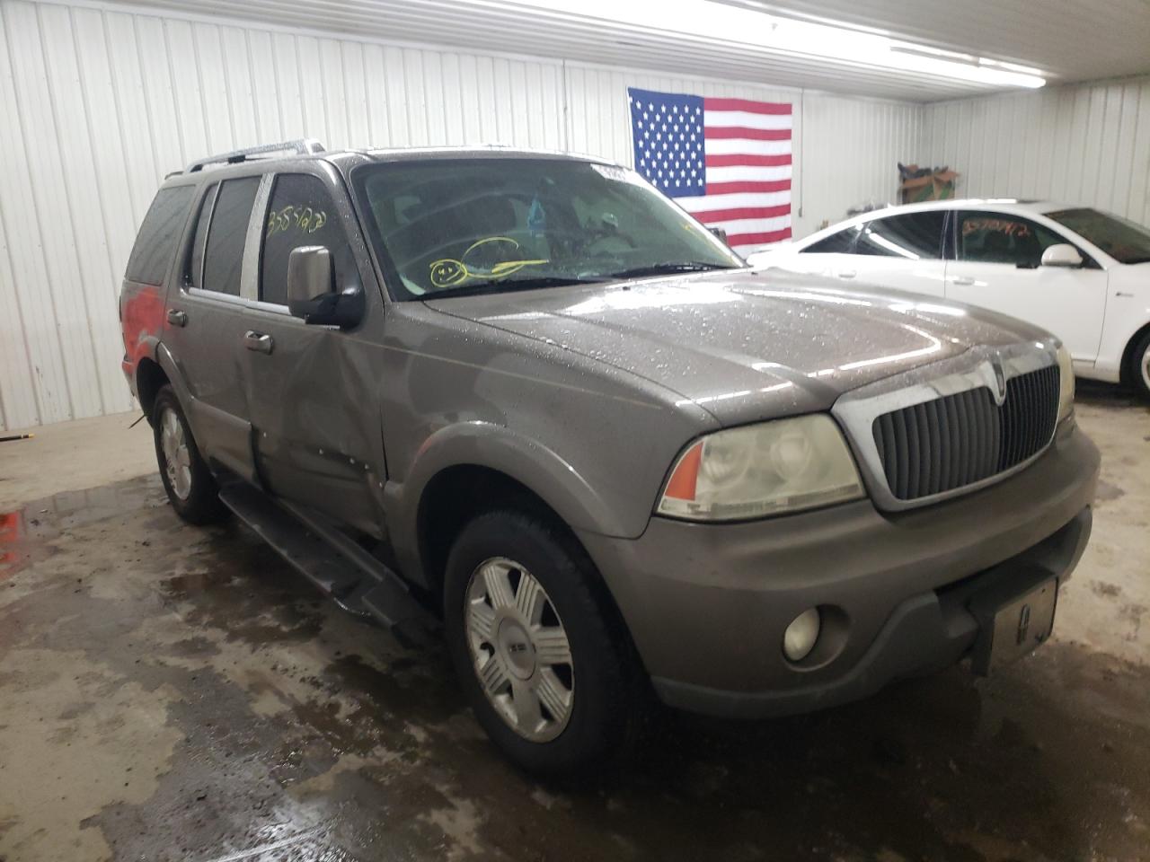 LINCOLN AVIATOR 2003 with VIN 5LMEU78H53ZJ09172 - Photo from auction