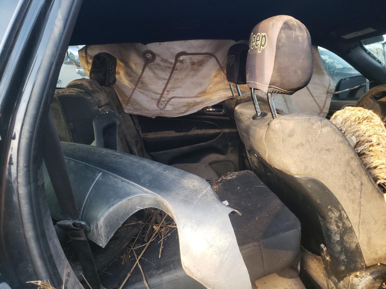 Photo 6 from auction – 2014 JEEP GRAND CHER with VIN 1C4RJFAG0EC304910