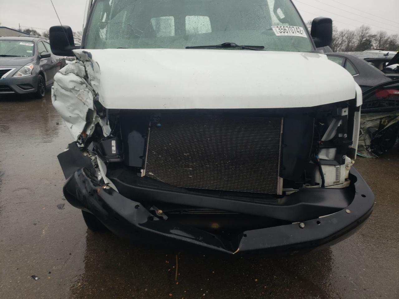 Photo 9 from auction – 2019 CHEVROLET EXPRESS G2 with VIN 1GCWGAFP5K1283637