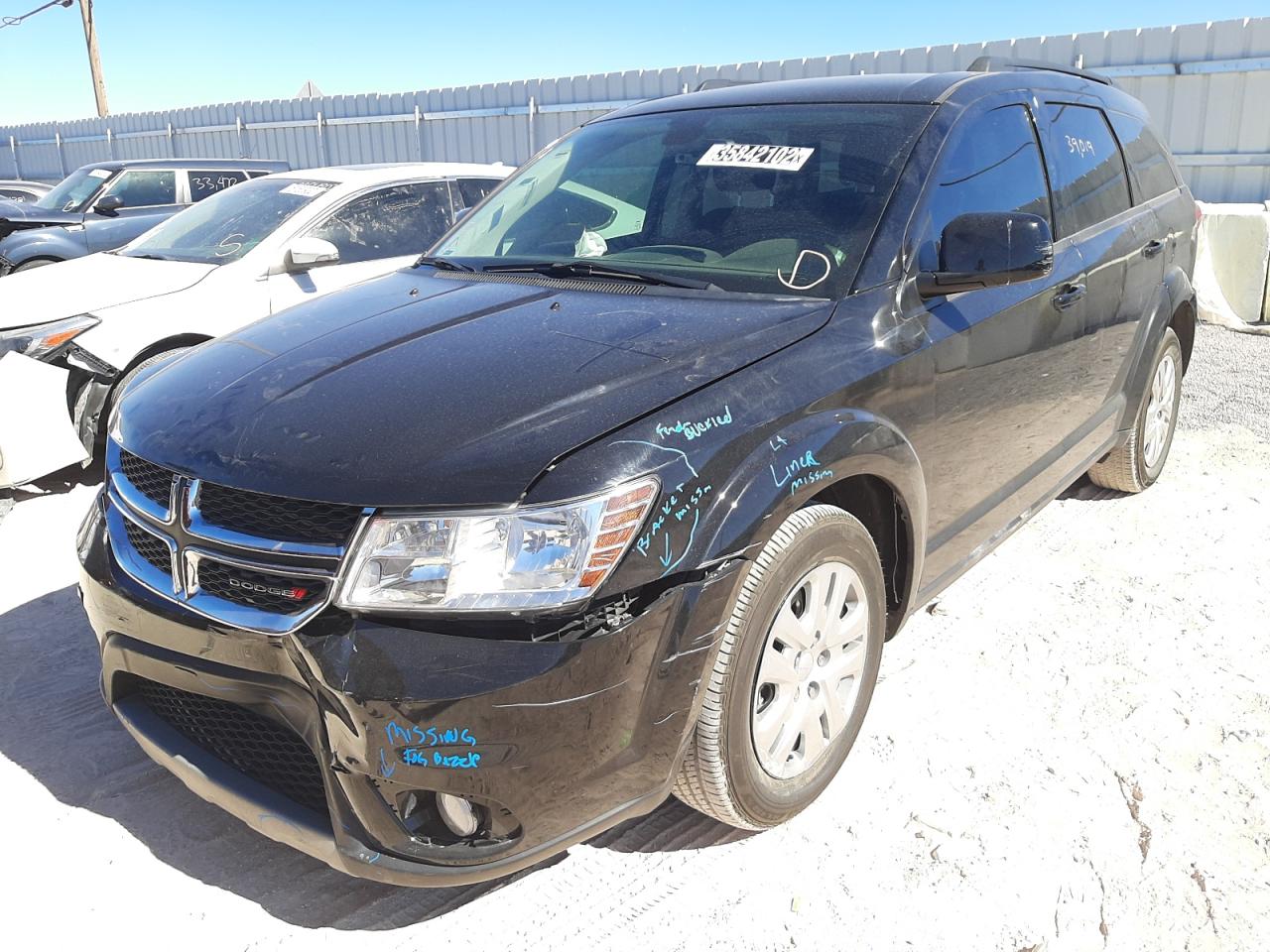 Photo 2 from auction – 2019 DODGE JOURNEY SE with VIN 3C4PDCBB5KT774236