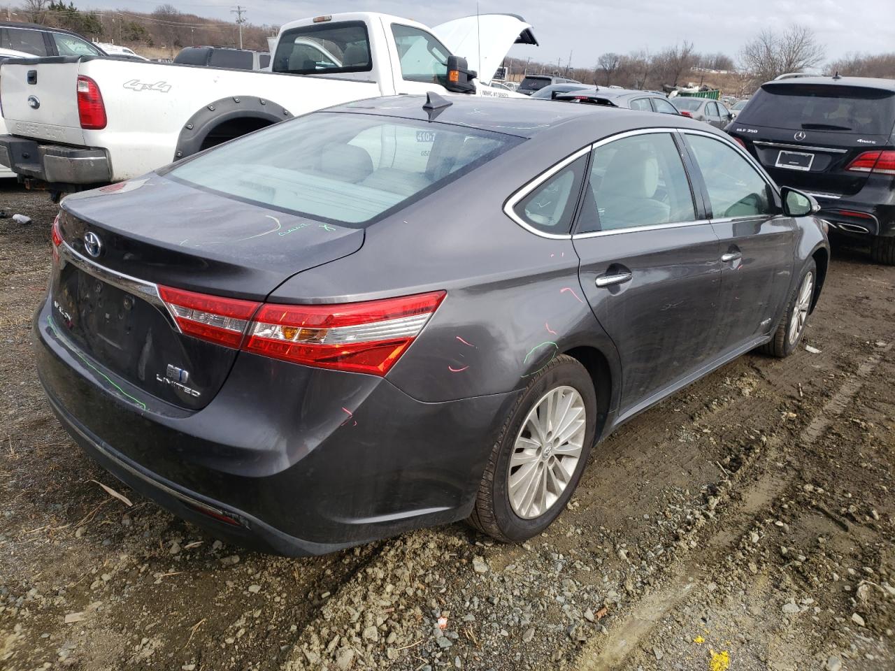 Photo 4 from auction – 2015 TOYOTA AVALON HYB with VIN 4T1BD1EB8FU038358