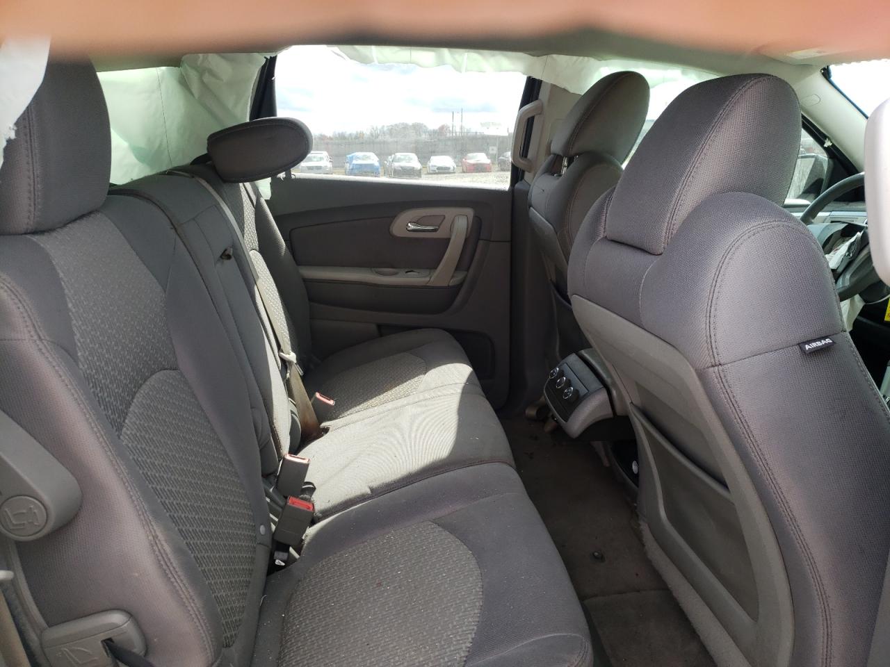 Photo 6 from auction – 2011 CHEVROLET TRAVERSE L with VIN 1GNKREED4BJ230586