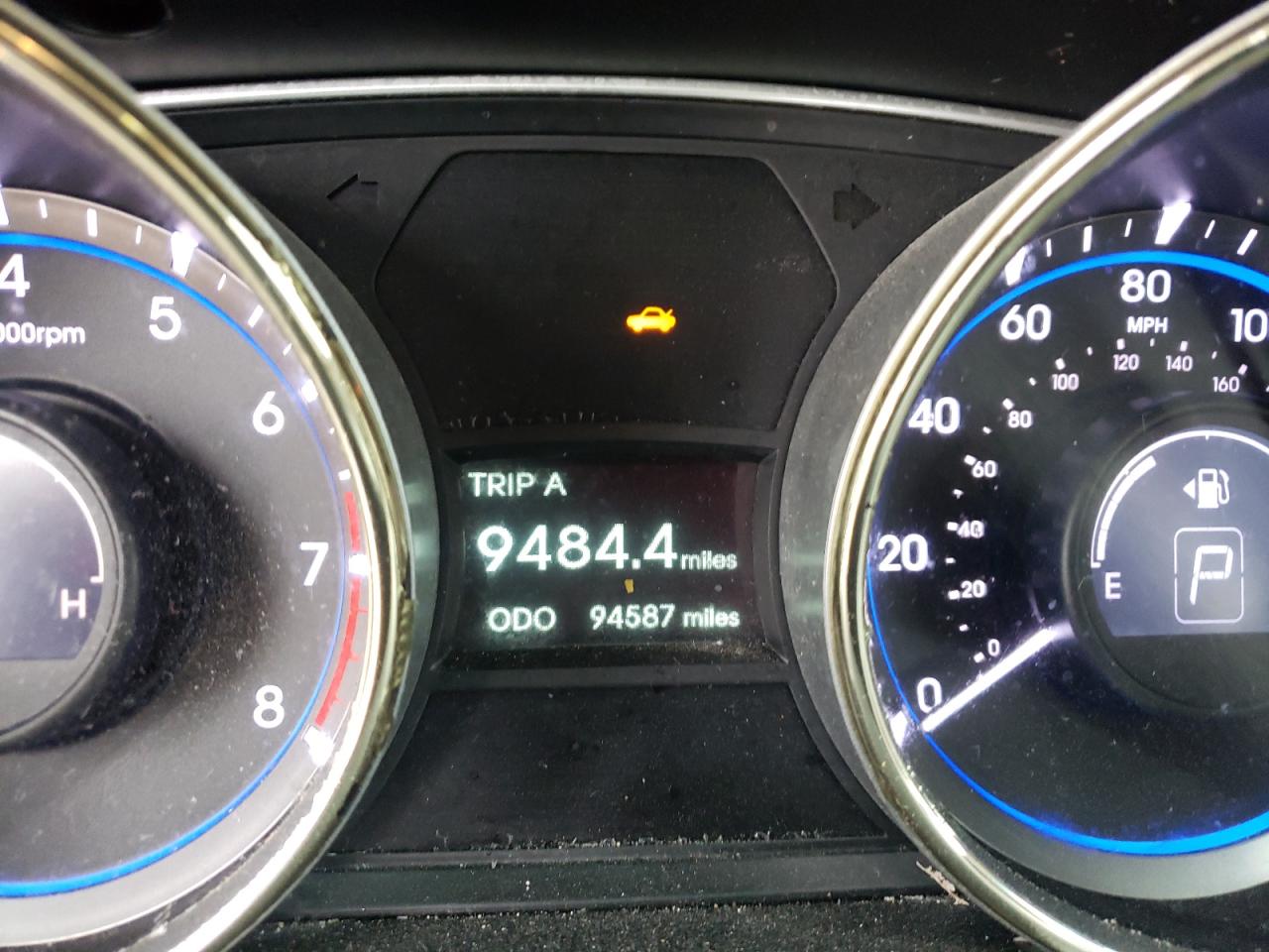 Photo 8 from auction – 2013 HYUNDAI SONATA GLS with VIN 5NPEB4AC2DH728282