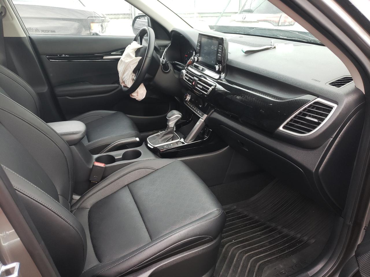 Photo 5 from auction – 2021 KIA SELTOS EX with VIN KNDERCAA8M7066264