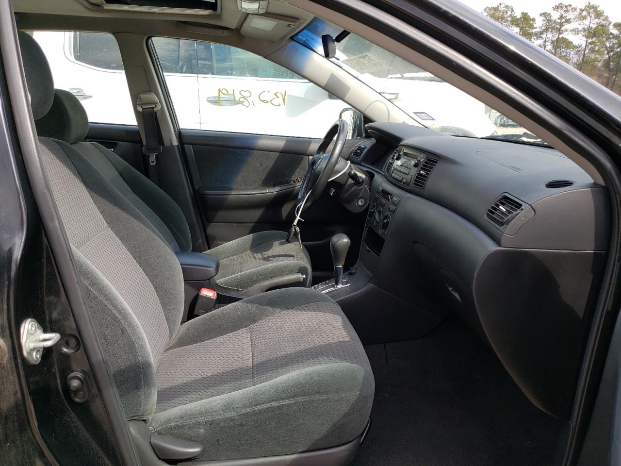 Photo 5 from auction – 2008 TOYOTA COROLLA CE with VIN 1NXBR32E18Z944169
