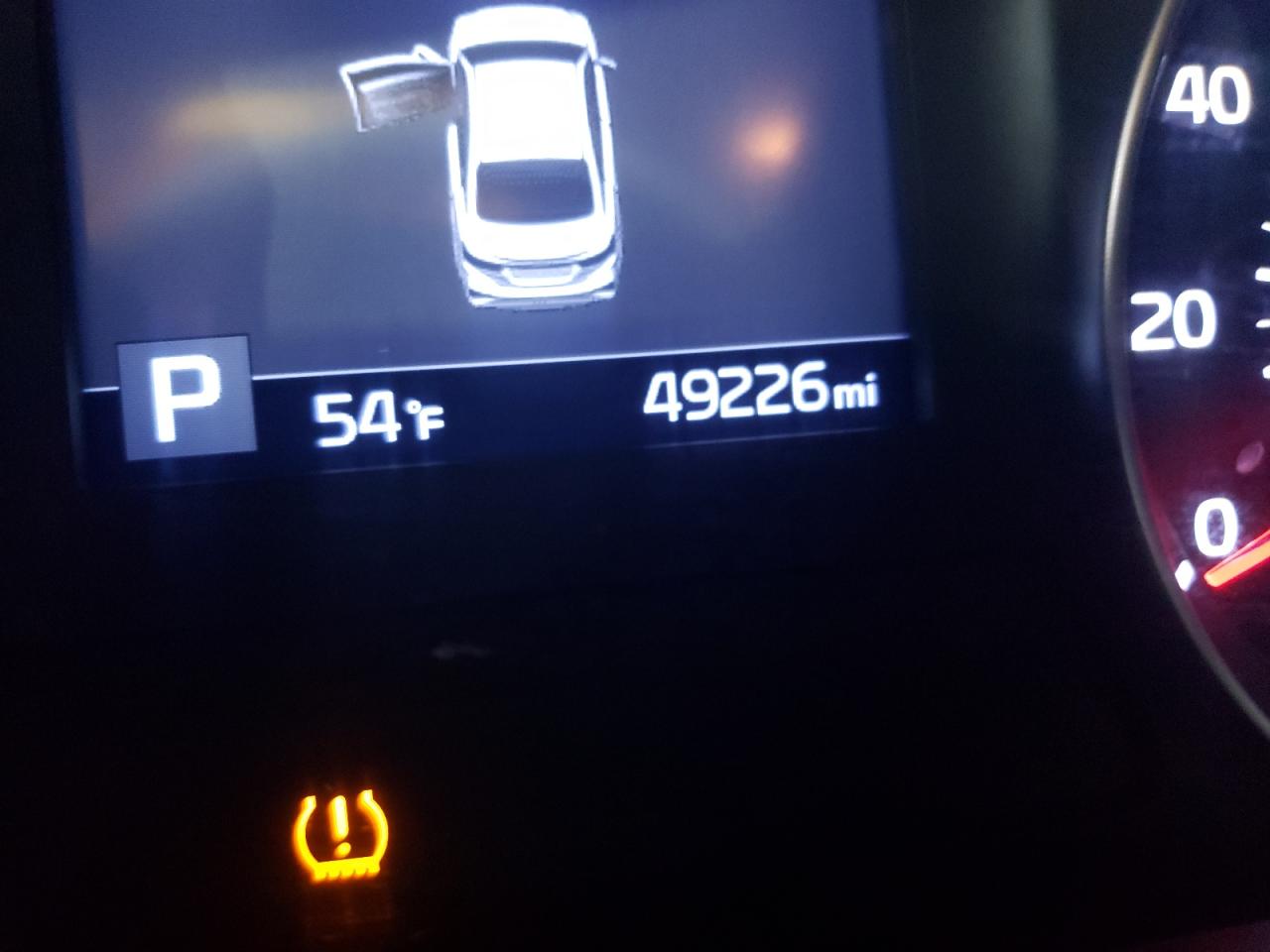 Photo 8 from auction – 2019 KIA FORTE FE with VIN 3KPF24AD9KE106129