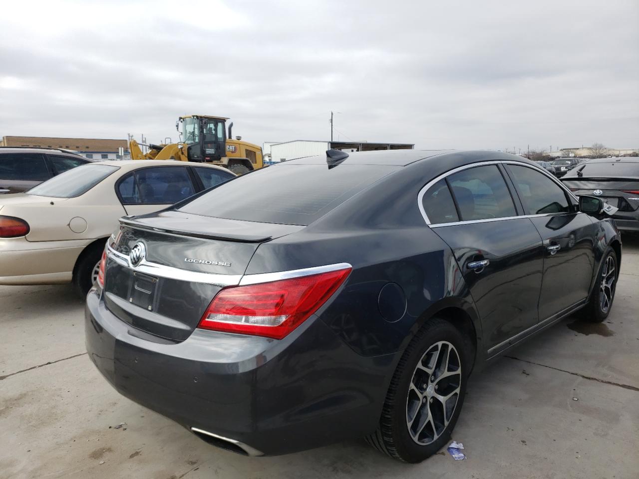 Photo 4 from auction – 2016 BUICK LACROSSE S with VIN 1G4G45G30GF271434