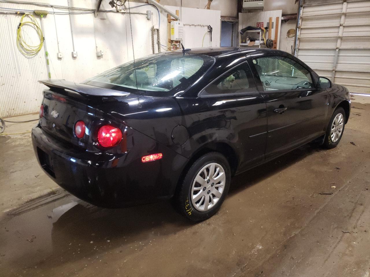 Photo 4 from auction – 2010 CHEVROLET COBALT LS with VIN 1G1AA1F51A7129781