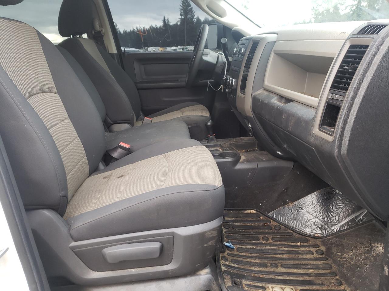 Photo 5 from auction – 2012 DODGE RAM 3500 S with VIN 3C63DRGL9CG239981