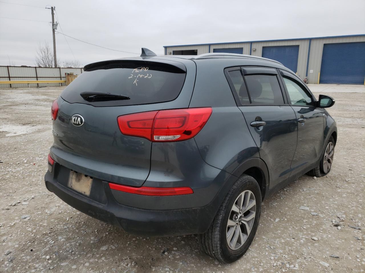 Photo 4 from auction – 2015 KIA SPORTAGE L with VIN KNDPBCAC3F7682827