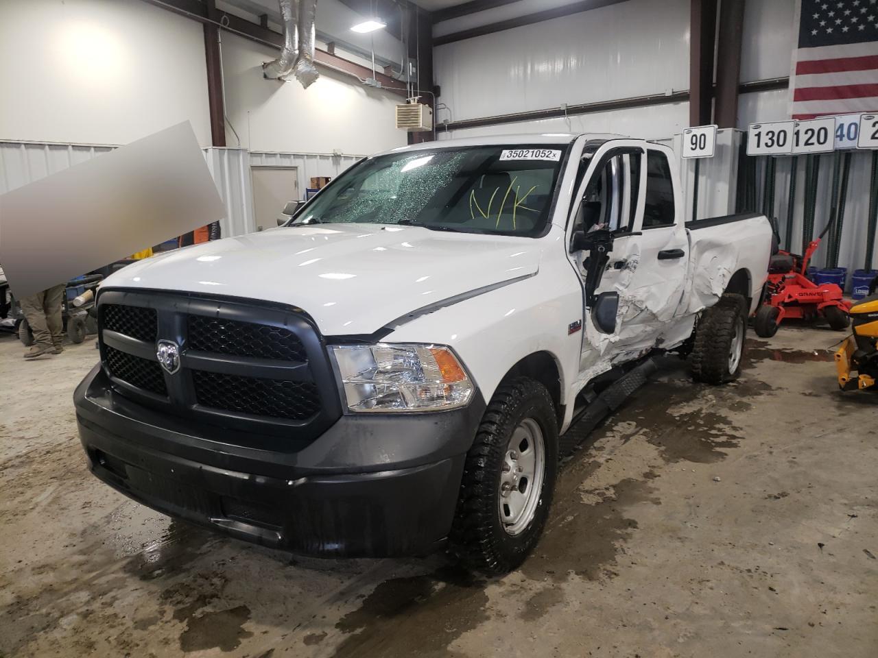 Photo 2 from auction – 2017 RAM 1500 ST with VIN 1C6RR7FT5HS649369