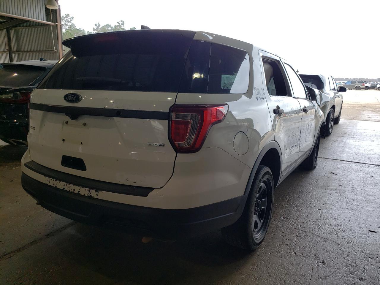 Photo 4 from auction – 2018 FORD EXPLORER P with VIN 1FM5K8AR4JGB11912