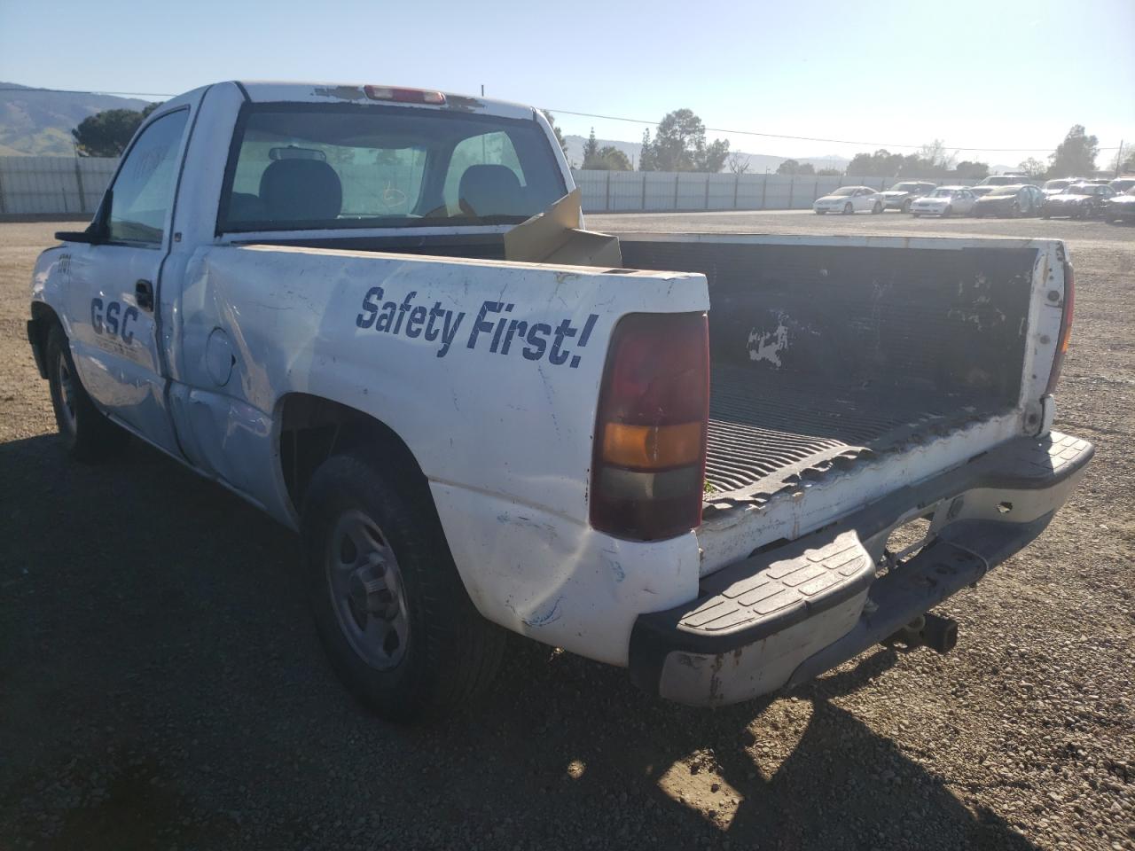 Photo 3 from auction – 2001 CHEVROLET SILVERADO with VIN 1GCEC14W31Z321805