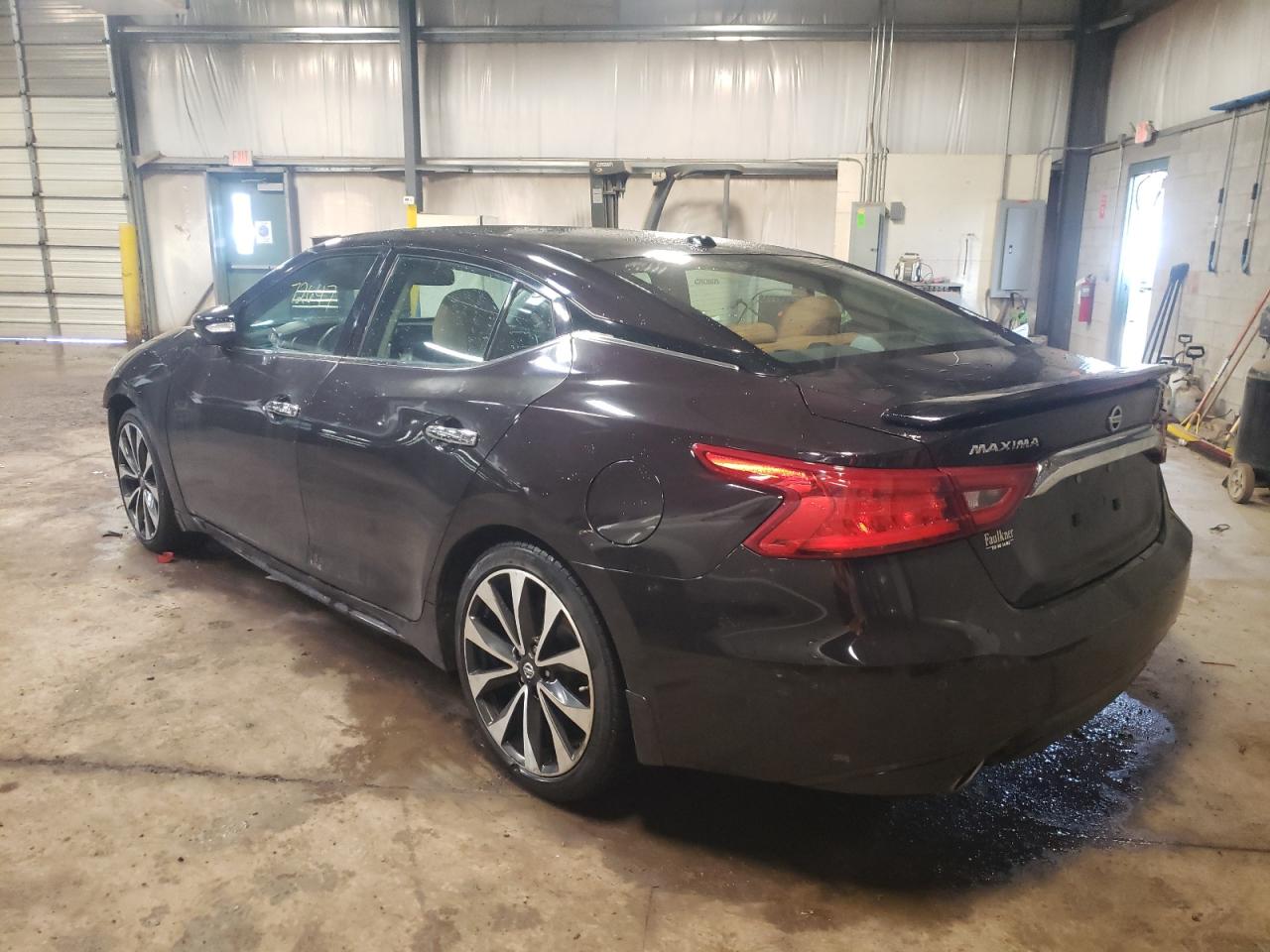 Photo 3 from auction – 2016 NISSAN MAXIMA 3.5 with VIN 1N4AA6AP0GC384344