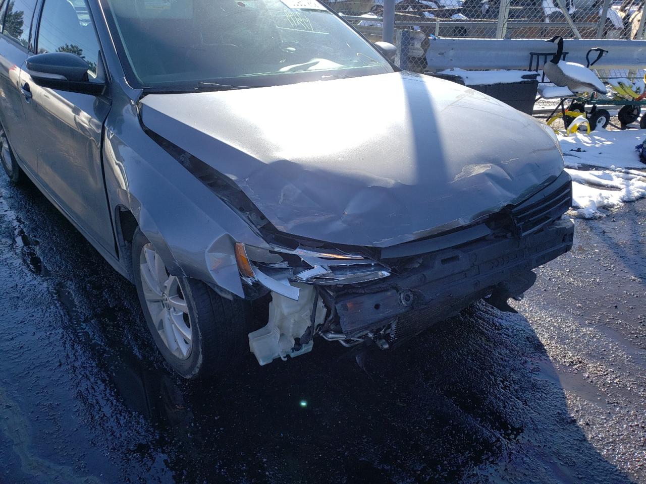 Photo 9 from auction – 2012 VOLKSWAGEN JETTA SE with VIN 3VWBP7AJ7CM363219