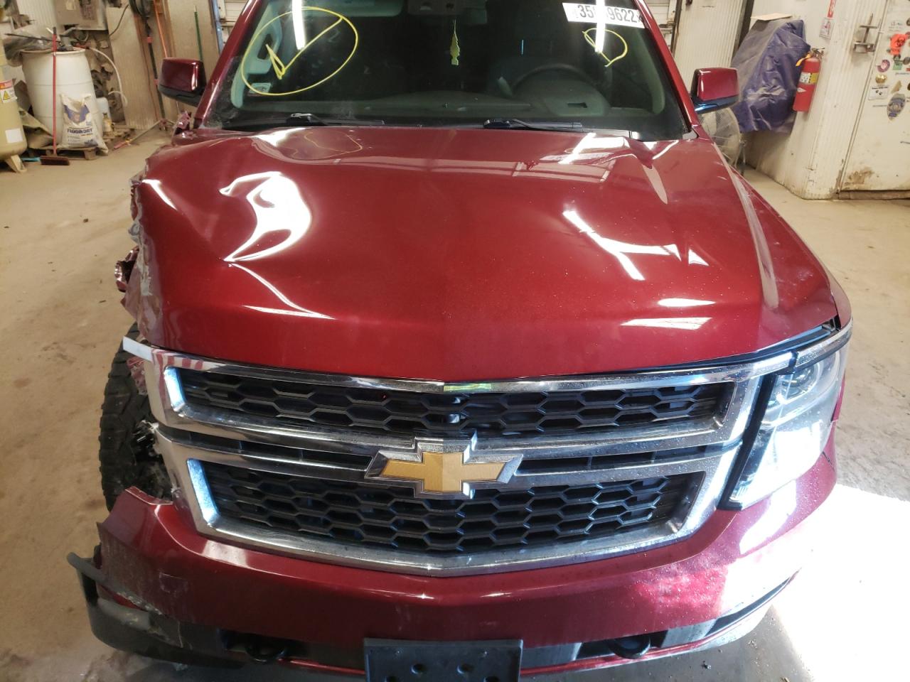 Photo 7 from auction – 2017 CHEVROLET SUBURBAN K with VIN 1GNSKGKC8HR384093