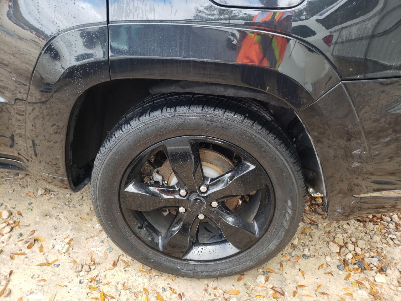 Photo 9 from auction – 2015 JEEP GRAND CHER with VIN 1C4RJECG8FC119142