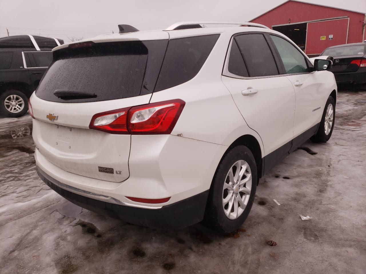 Photo 17 from auction – 2018 CHEVROLET EQUINOX LT with VIN 2GNAXJEV8J6216981