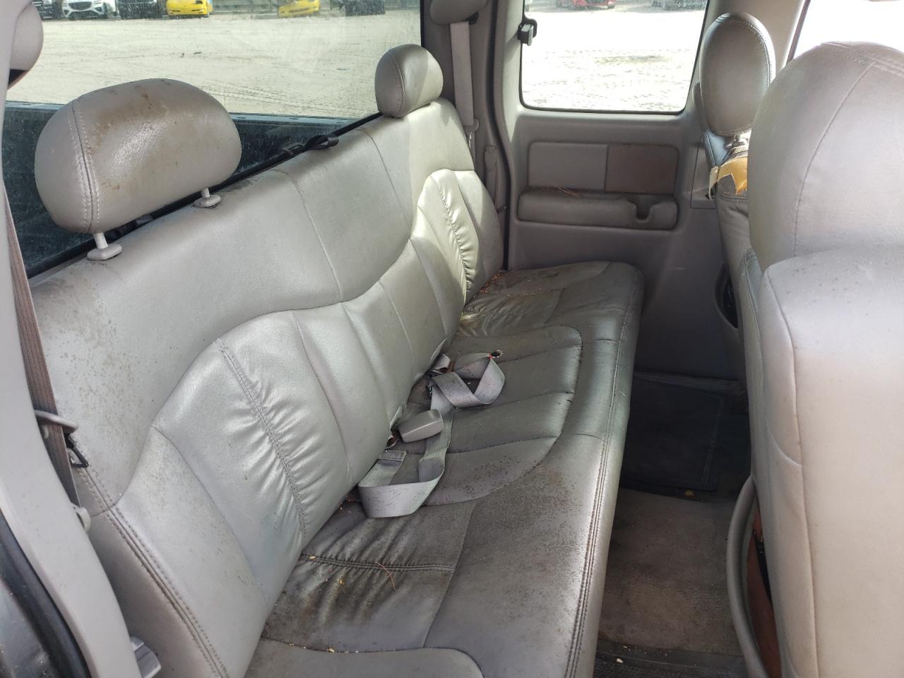 Photo 6 from auction – 2001 GMC SIERRA 150 with VIN 1GTEC19T81Z290095