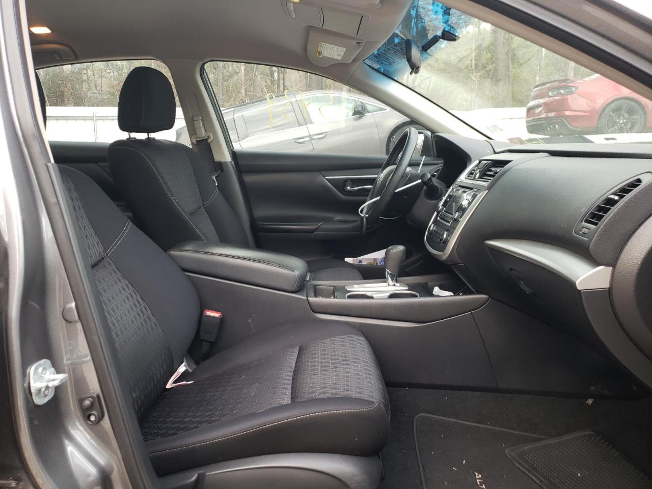 Photo 5 from auction – 2017 NISSAN ALTIMA with VIN 1N4AL3AP3HC131397