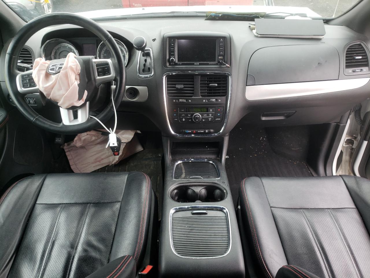 Photo 9 from auction – 2018 DODGE GRAND CARA with VIN 2C4RDGEGXJR281015