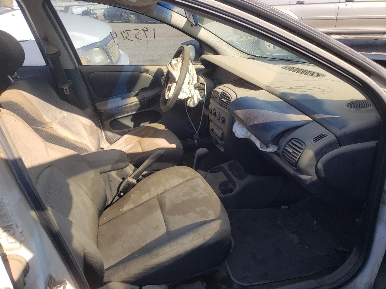 Photo 5 from auction – 2004 DODGE NEON BASE with VIN 1B3ES26C44D589941