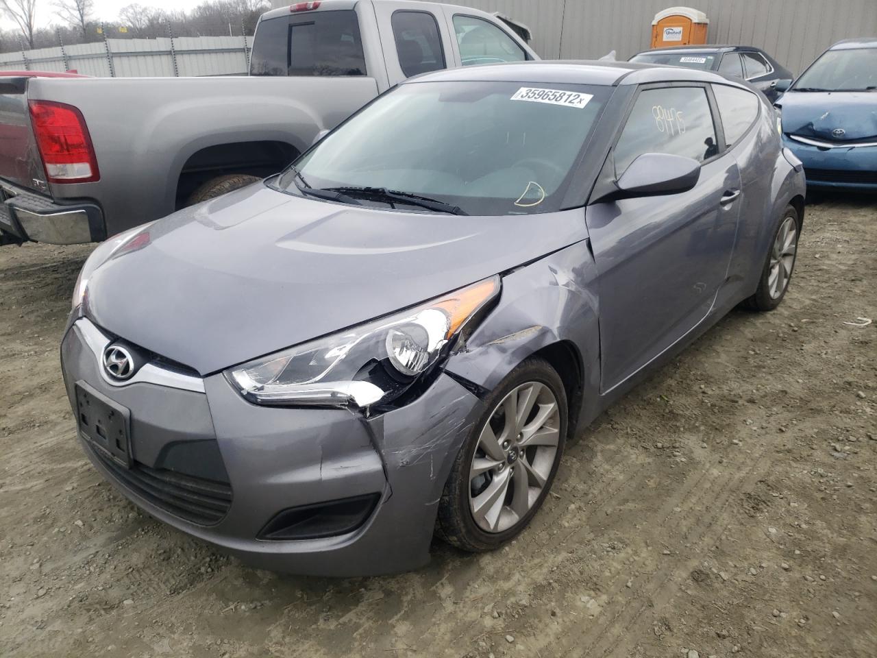 Zdjęcie 2 z aukcji – 2016 HYUNDAI VELOSTER z VIN KMHTC6AD0GU296824