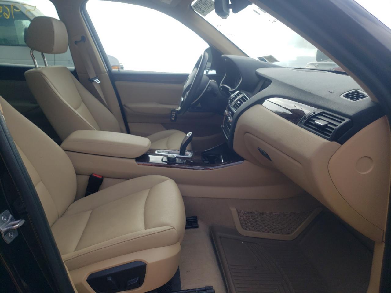 Photo 5 from auction – 2016 BMW X3 with VIN 5UXWX9C53G0D70016