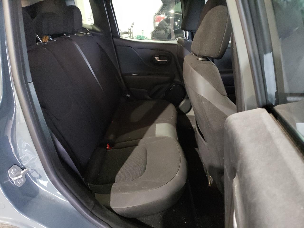 Photo 6 from auction – 2018 JEEP RENEGADE L with VIN ZACCJABB5JPH96335