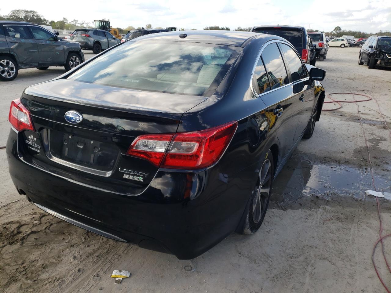 Photo 4 from auction – 2015 SUBARU LEGACY 2.5 with VIN 4S3BNAL69F3011988